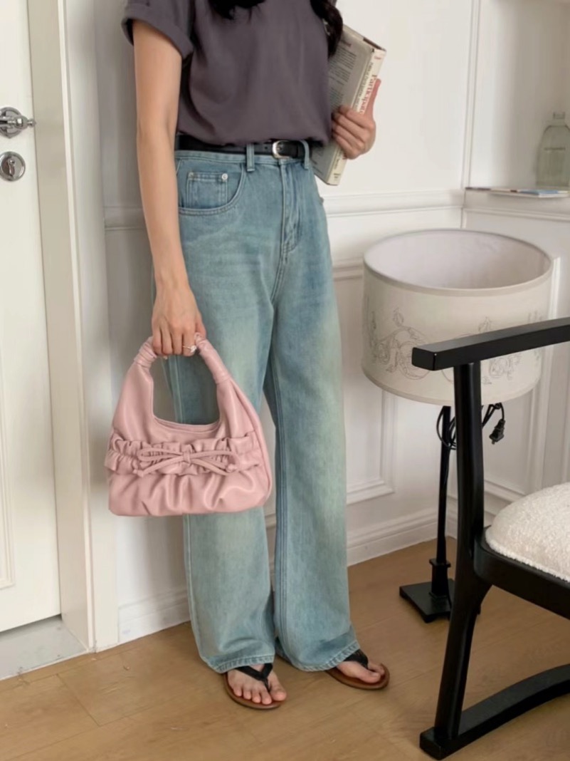 Korean Niche Design Ruched Cloud Crossbody Bag for Women Bow Sweet Cute Soft PU Handbag - Image 4
