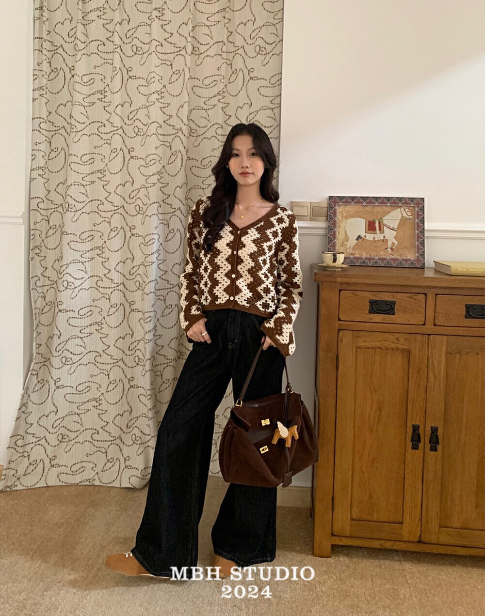 MBH Large Capacity Leather Tote Shoulder Bag with Strap for Fall Winter Commute - Image 4