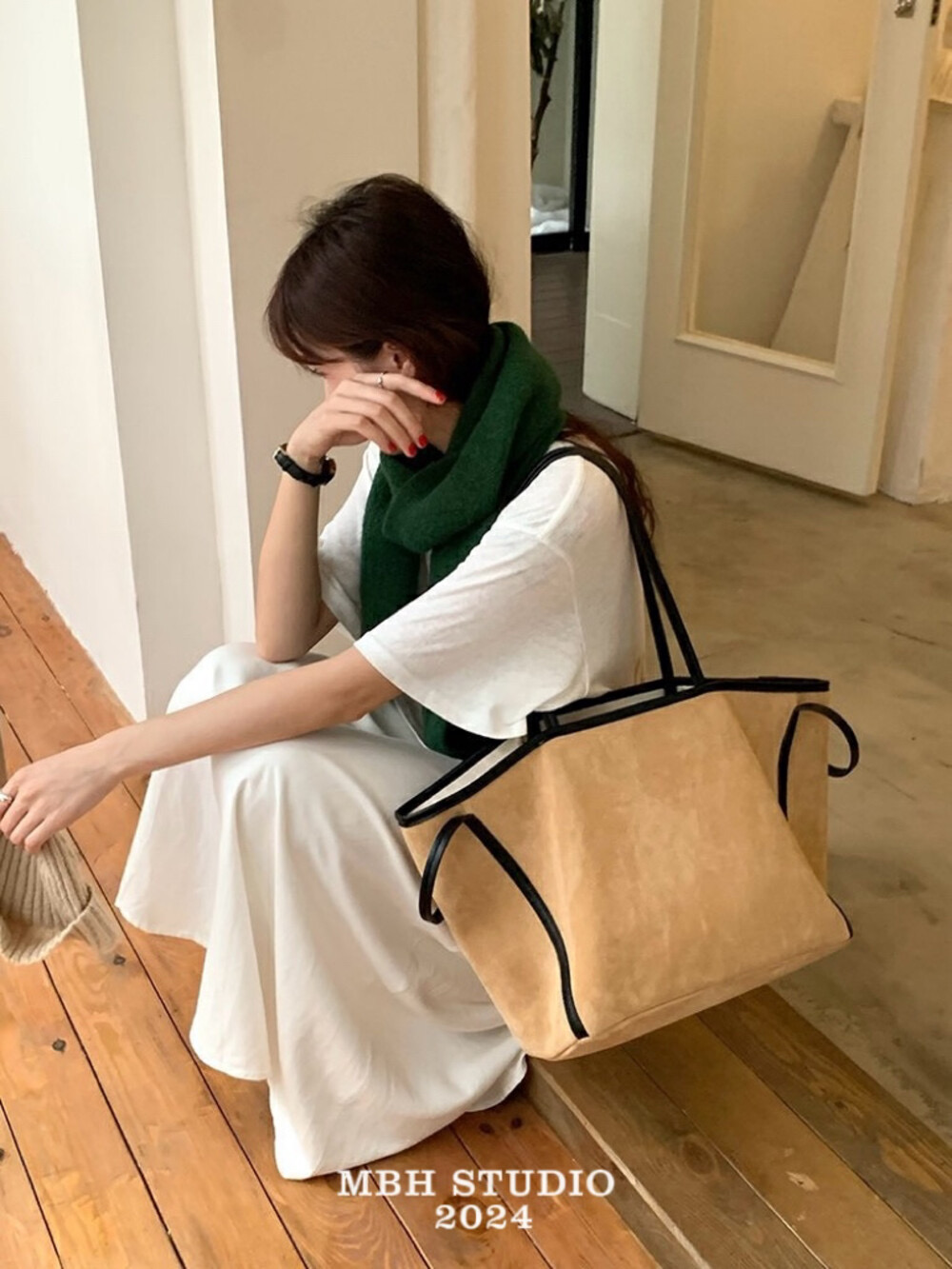 MBH Korean Style Autumn Winter Matte Leather Slouchy Casual Large Capacity Tote Shoulder Bag with Storage Pouch