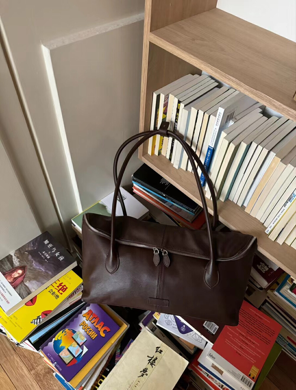 MBH Vintage-Style Large-Capacity Commuter Tote Bag with Premium Feel Shoulder Bag - Image 2