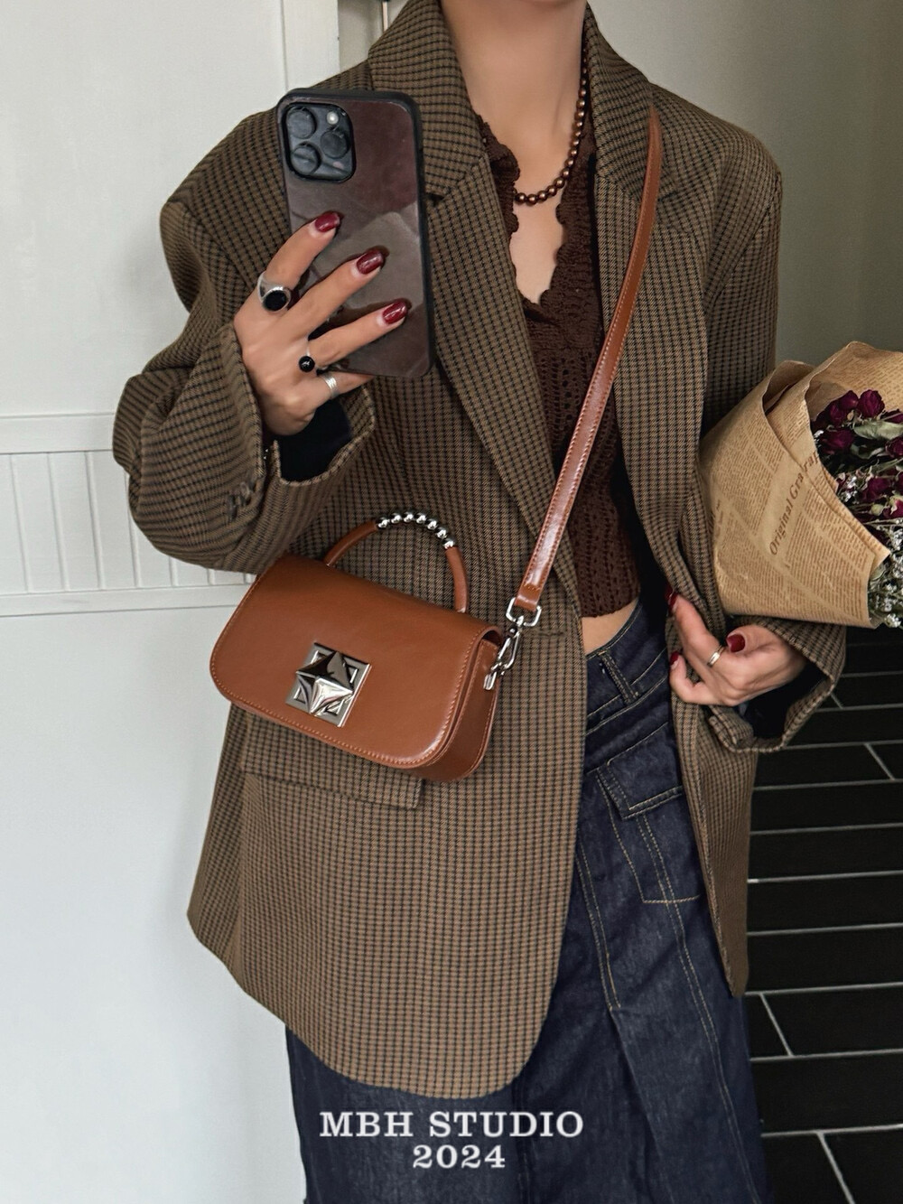 MBH Genuine Leather Mini Square Handbag Crossbody Bag with Lock Bead Detail and Shoulder Strap - Image 4