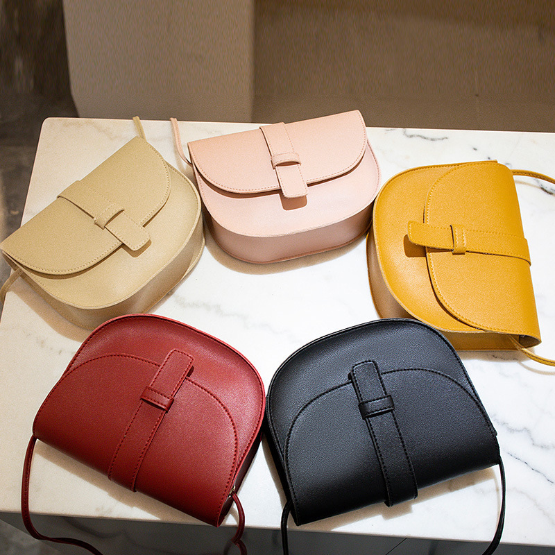 2023 New Urban Minimalist Solid Color Saddle Crossbody Shoulder Bag for Women