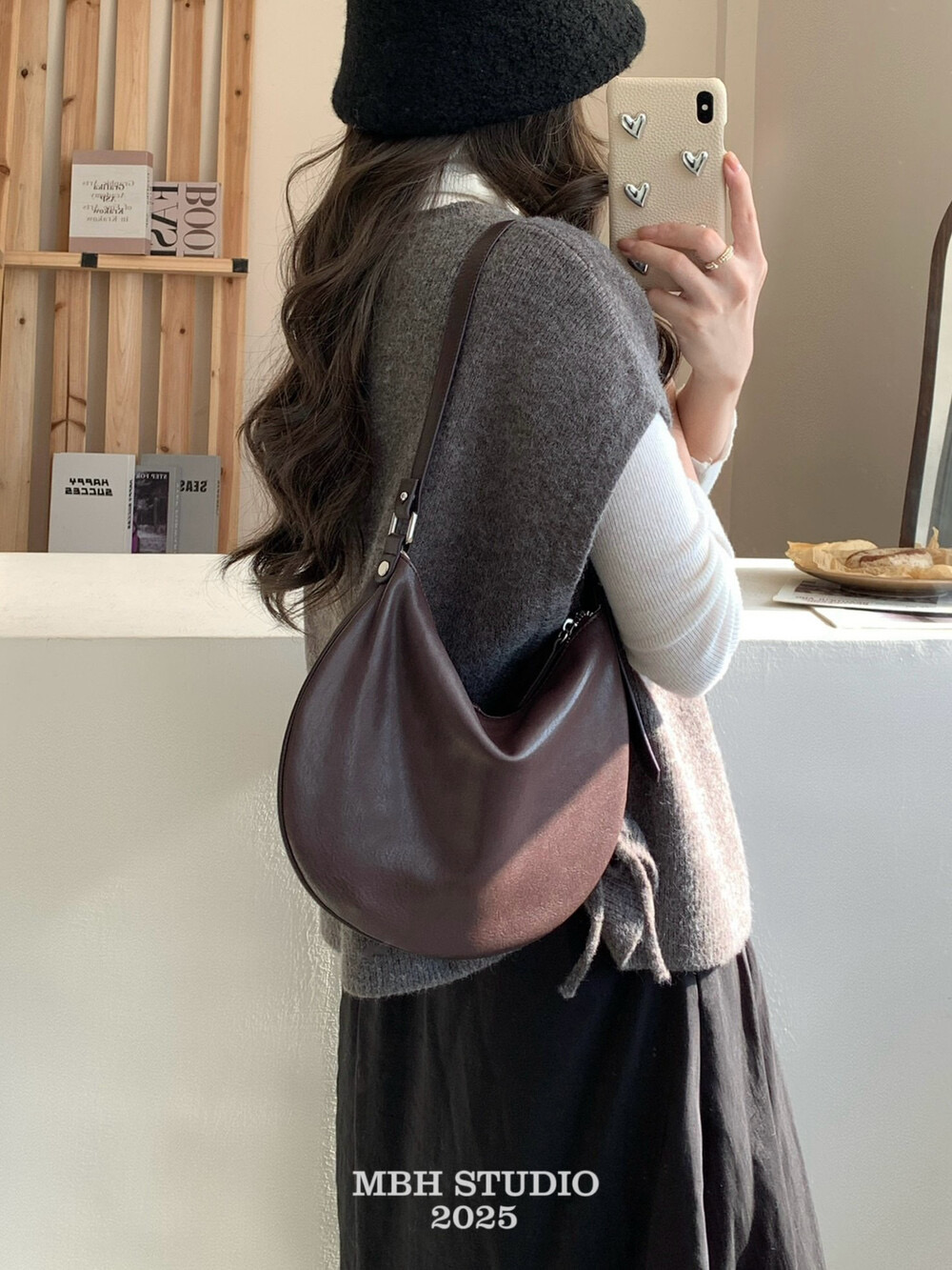 MBH Minimalist Solid Half-Moon Saddle Shoulder Bag Large Capacity Soft Lambskin Casual Genuine Leather - Image 4